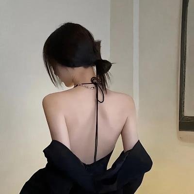 寸铁杀人
